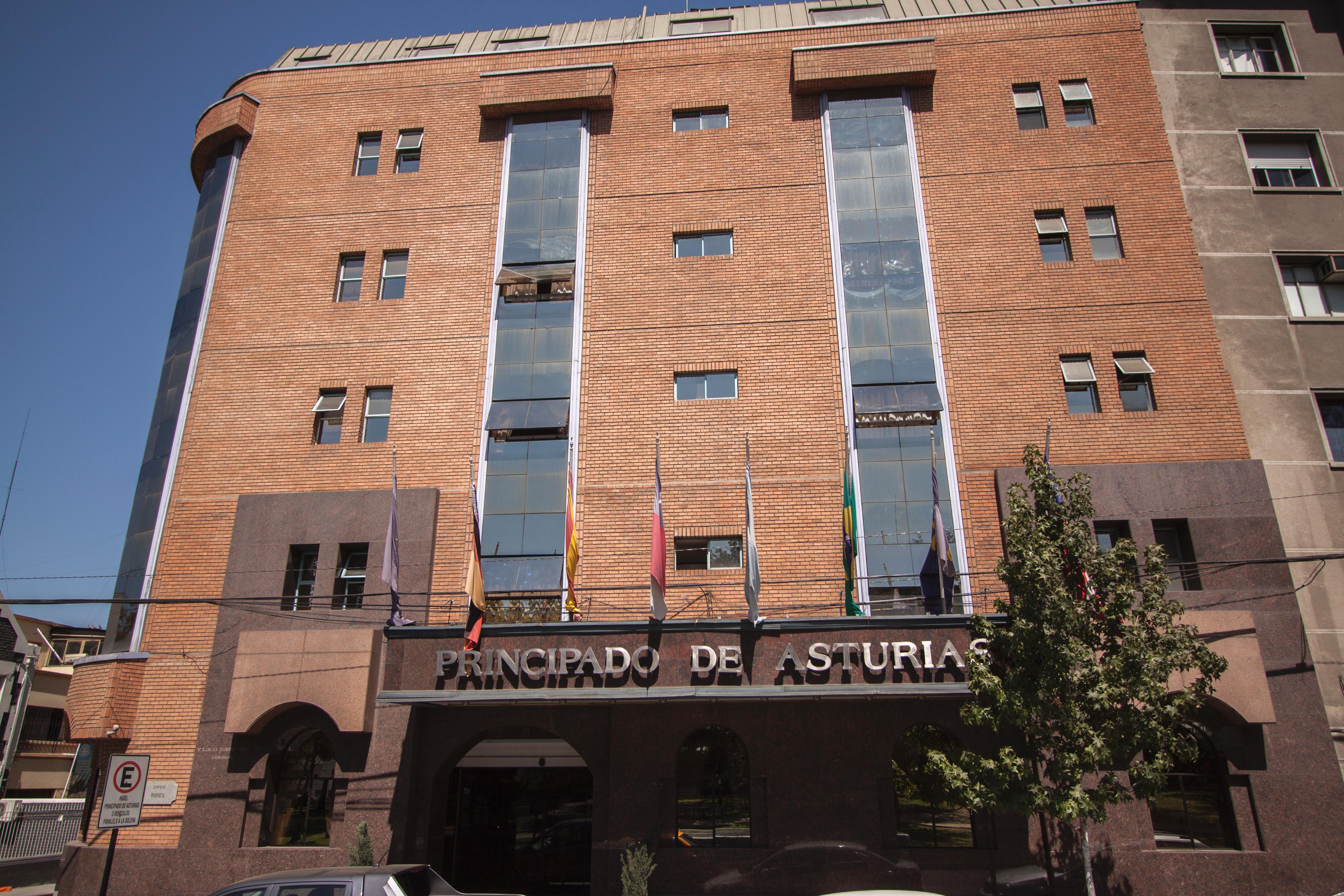 Principado De Asturias Hotel Santiago Exterior photo